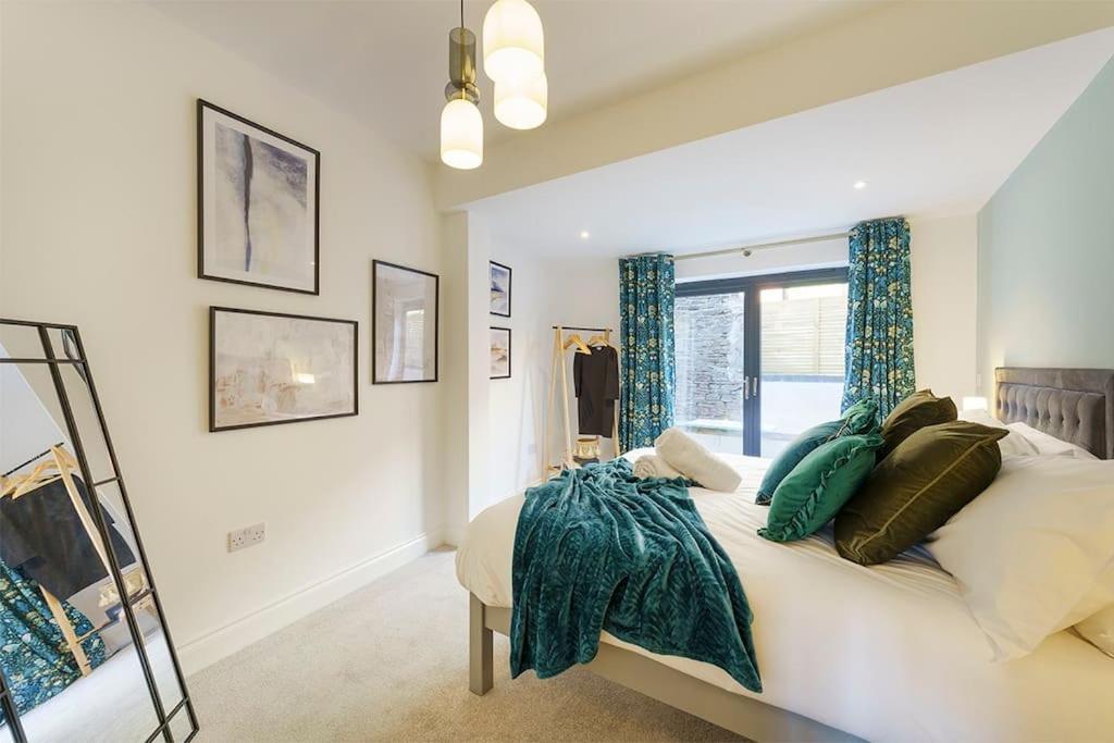 Bressingham - 2 Bedroom Luxury Apartment By Mint Stays 布里斯托 外观 照片